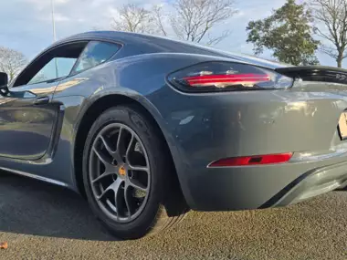 1000022030 -  - PORSCHE 718 2.0 TURBO PDK GRAPHITE BLUE METALLIC