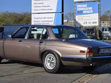 thumbnail_1000010686 -  - JAGUAR XJ6 4.2 VANDEN PLAS "58000 KM"