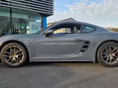 1000022026 -  - PORSCHE 718 2.0 TURBO PDK GRAPHITE BLUE METALLIC